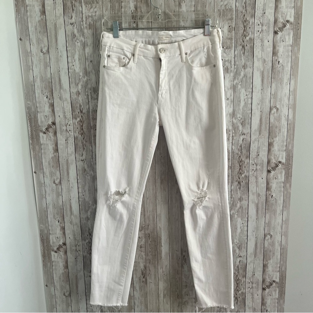 MOTHER Looker Ankle Fray Jeans in White Distressed 28
